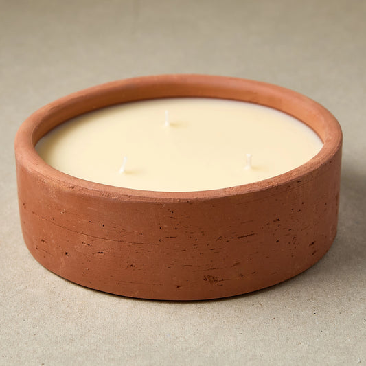 Aloia Candle