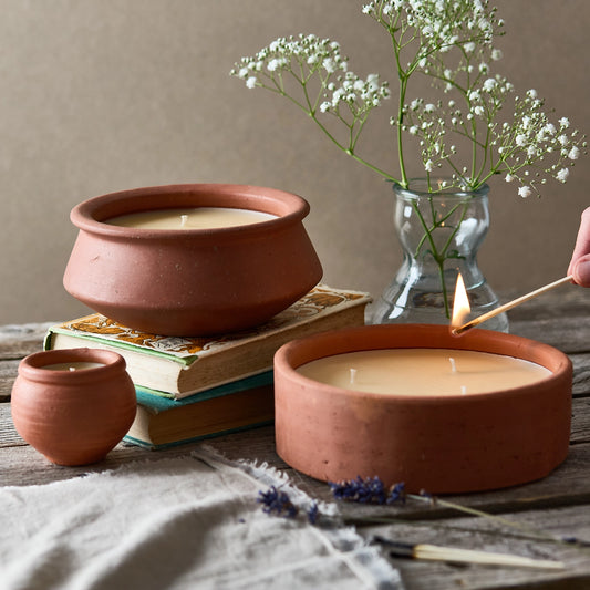 Aloia Candle